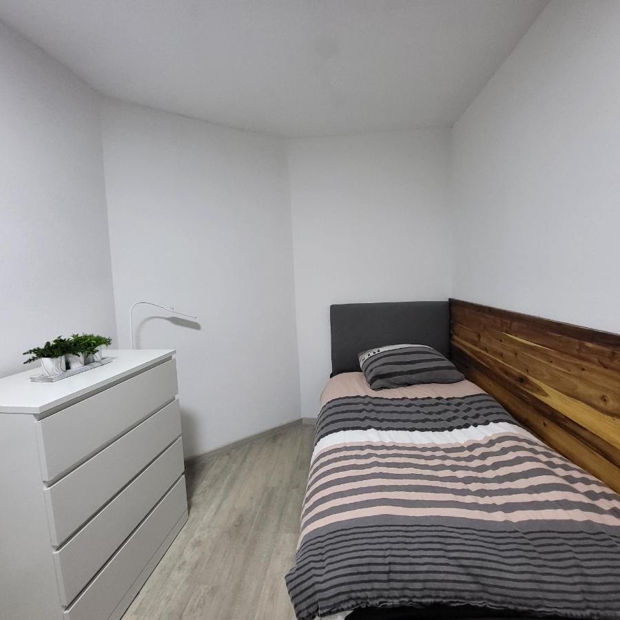 Ferienwohnung Nr1 Grossraeschen Ngoại thất bức ảnh